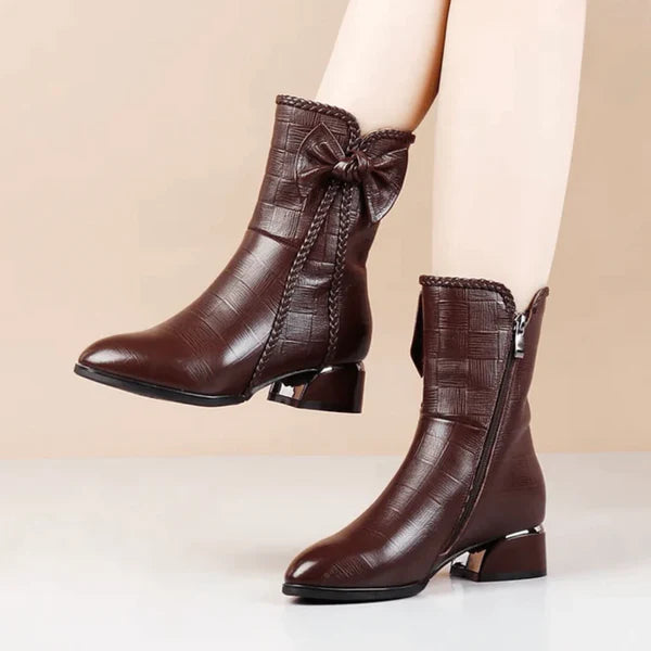 Bota Feminina de Couro Aveludada para Inverno - Winter Soft - Imagem 2