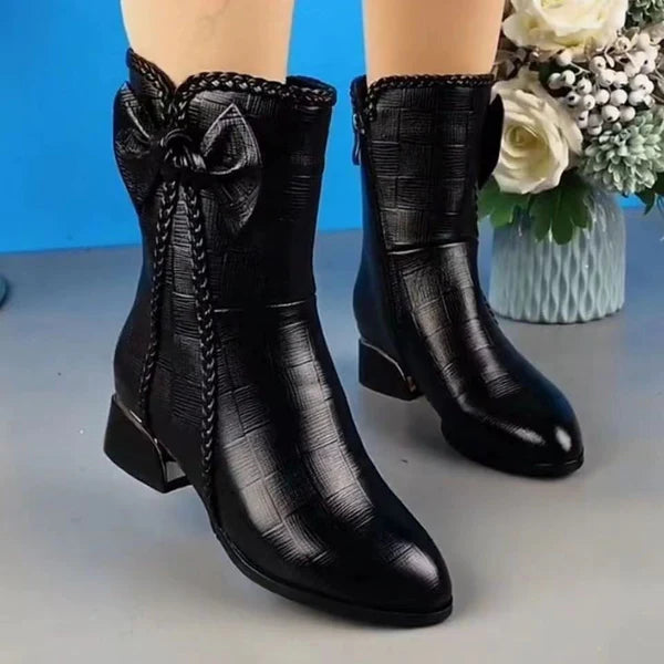 Bota Feminina de Couro Aveludada para Inverno - Winter Soft - Imagem 5
