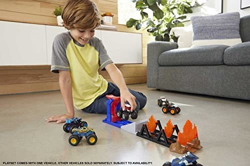Conjunto De Brinquedos Hot Wheels Monster Trucks Fogo Atravé - Imagem 2