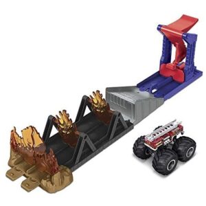 Conjunto De Brinquedos Hot Wheels Monster Trucks Fogo Atravé