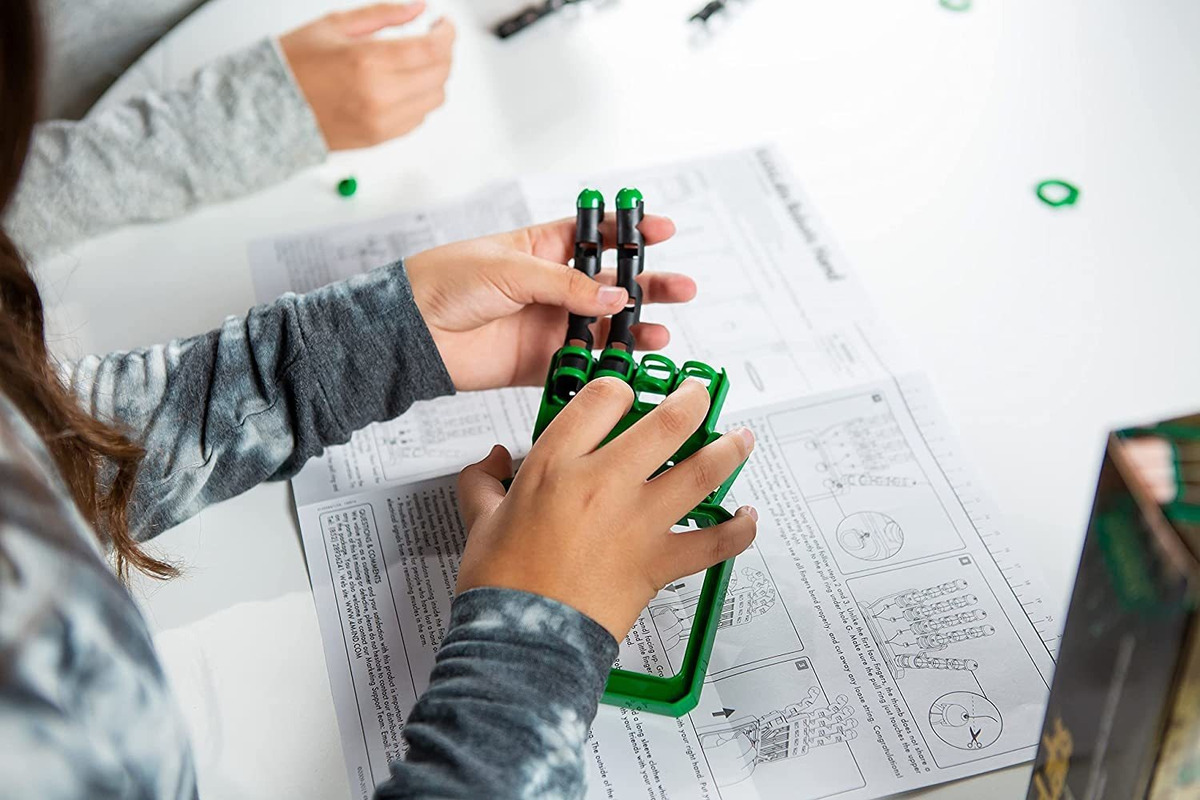 4m Kidzlabs Kit De Mão Robótico Diy Robô Mecânico Ciência - Imagem 9
