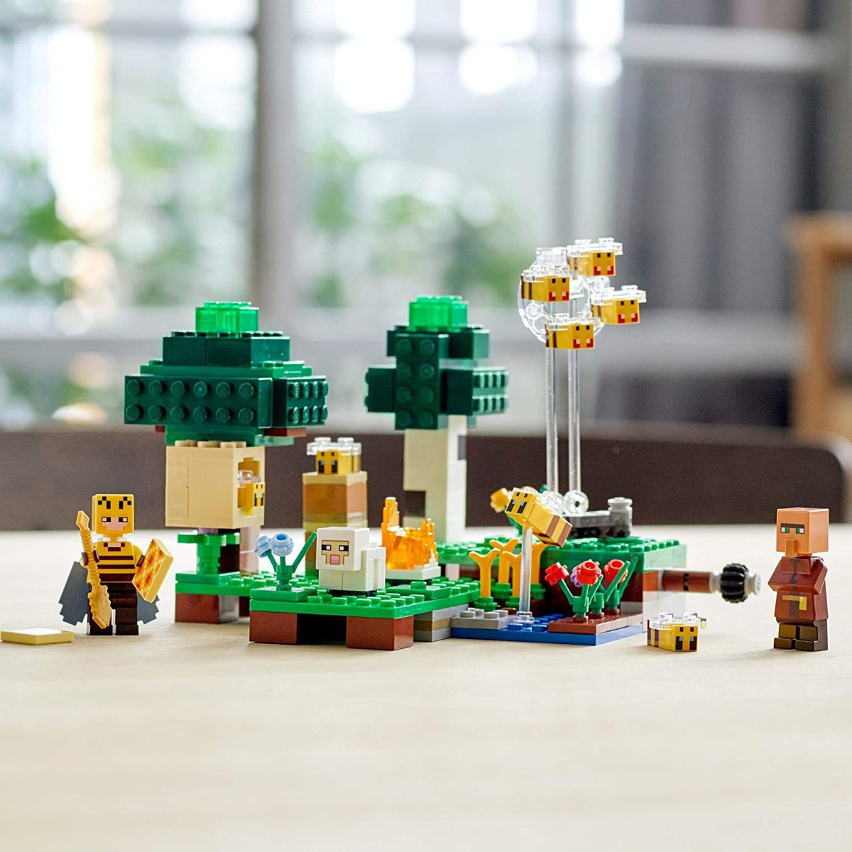 Lego Minecraft The Bee Farm 21165 Ação De Construção De Mine - Imagem 7