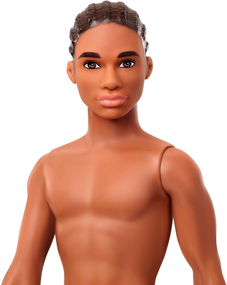 Boneca Barbie Ken Beach Vestindo Mai Estampa - Imagem 2