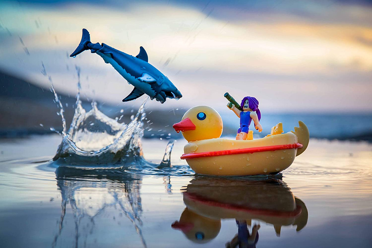 Veículo De Barco De Pato Sharkbite Da Coleção Roblox Celebri - Imagem 6