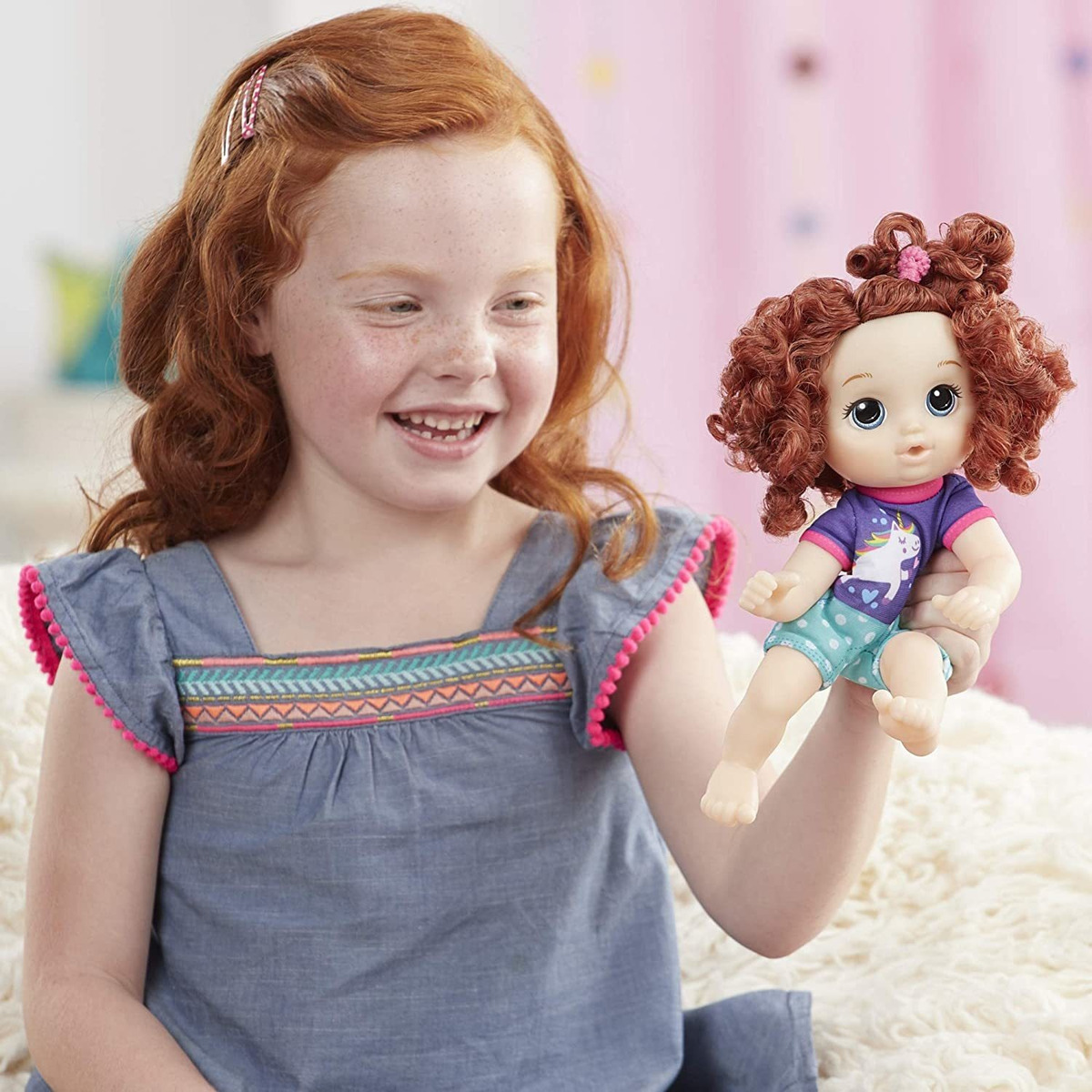 Littles By Baby Alive Carry N Go Squad Little Zoe Vermelho E - Imagem 4