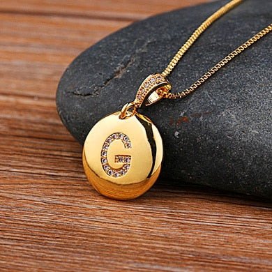 Colar Pingente de Letra 18K - Imagem 13