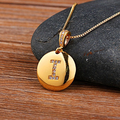 Colar Pingente de Letra 18K - Imagem 12