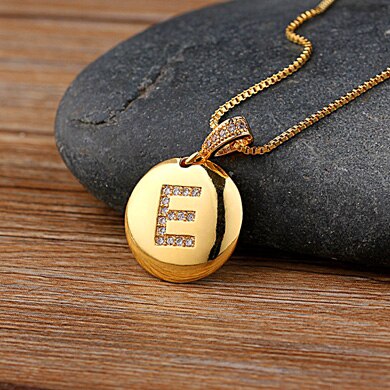 Colar Pingente de Letra 18K - Imagem 11