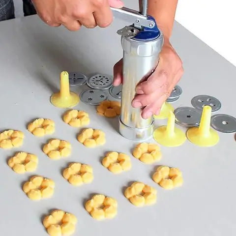 Máquina de Fazer Biscoito e Decorar Bolo Manual - Imagem 2