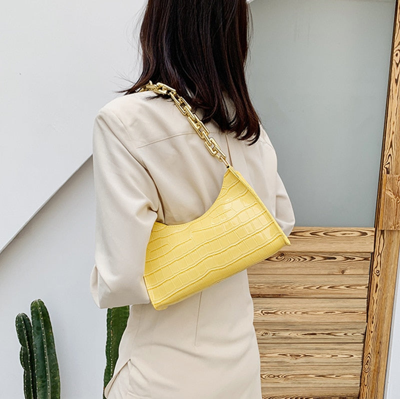 Bolsa de Couro Transversal - Feminina - Imagem 16