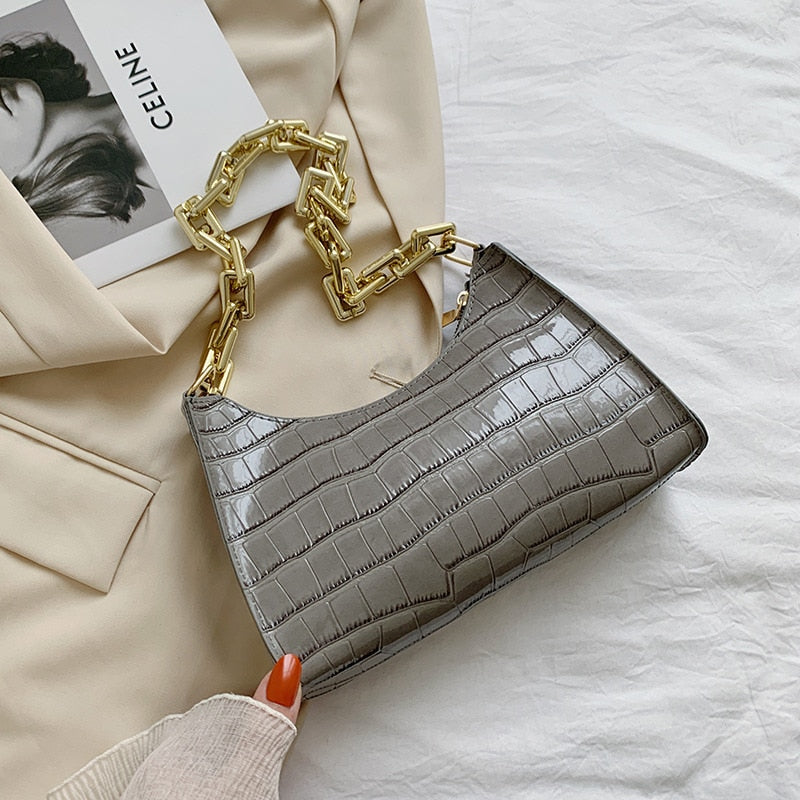 Bolsa de Couro Transversal - Feminina - Imagem 18