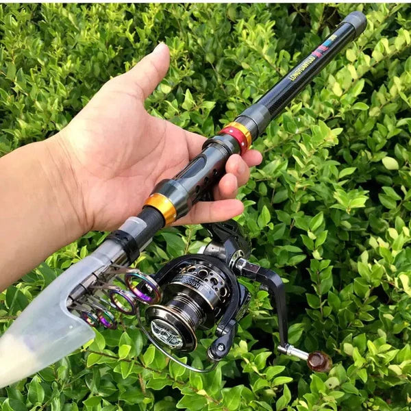 Vara de Pesca Telescopia em Fibra de Carbono com Molinete Drag 10kg - Imagem 2