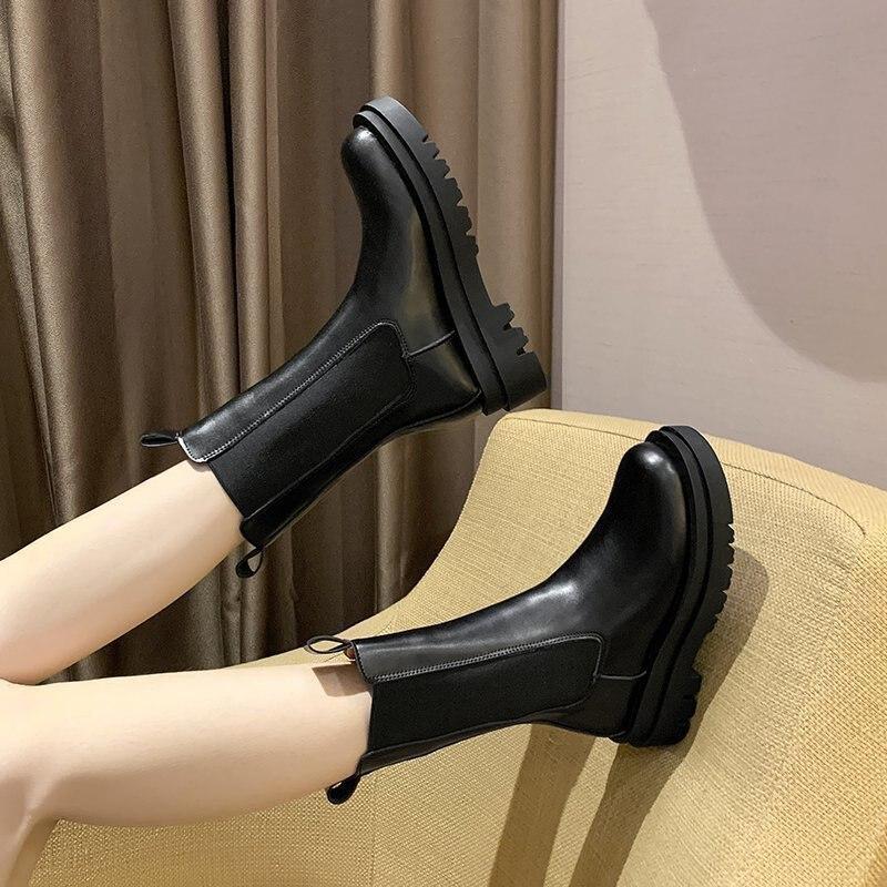 Bota Coturno Feminina - Black Classic - Imagem 3
