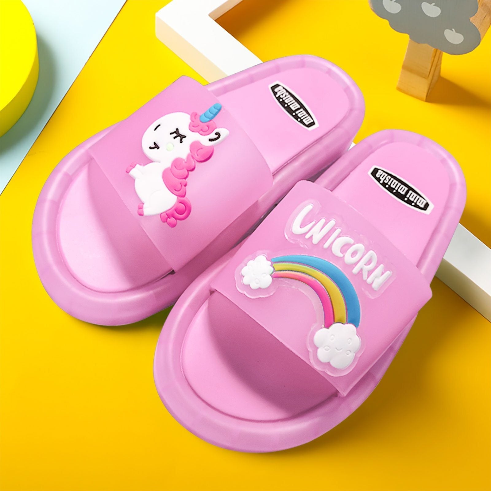 Chinelo Feminino Para Crianças - Unicorn Led Slippers - Imagem 4