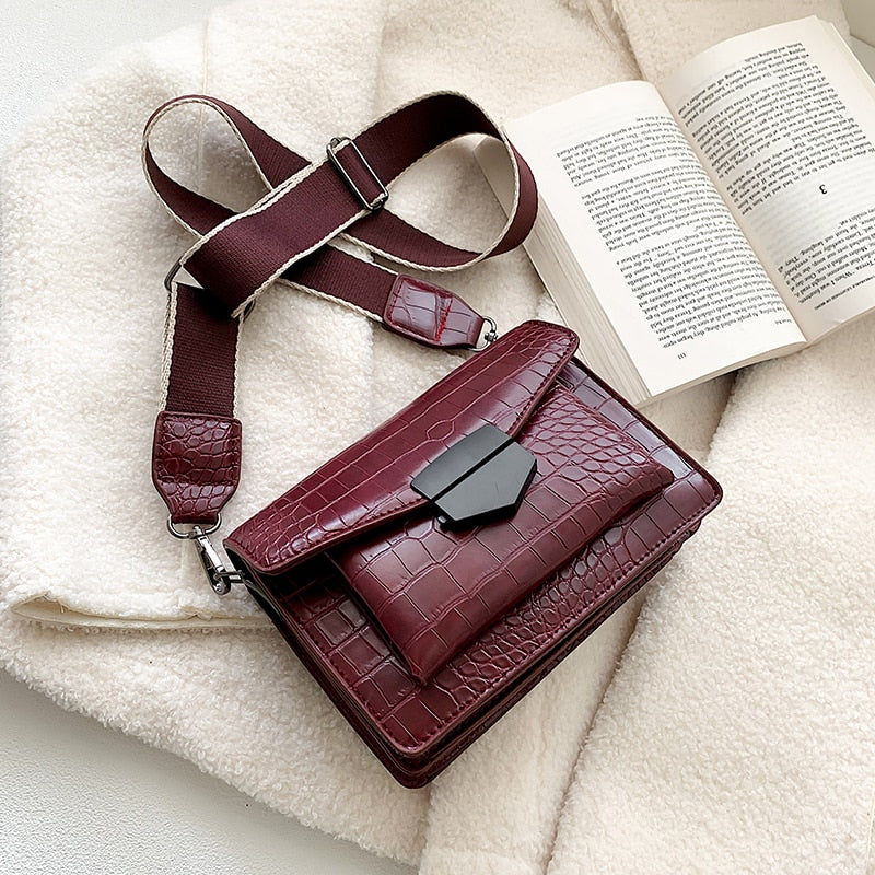 Mini Bolsa de Ombro - Feminina - Imagem 3