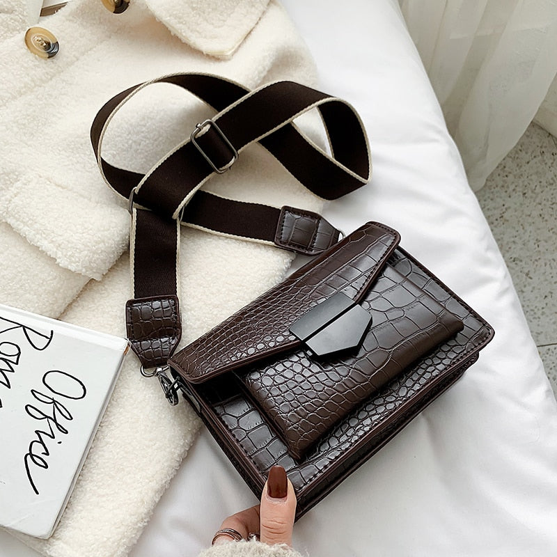 Mini Bolsa de Ombro - Feminina - Imagem 5