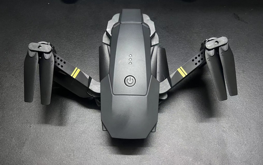 Drone E58 Com Dupla Câmera Hd 2.4ghz 3 Baterias - Imagem 2