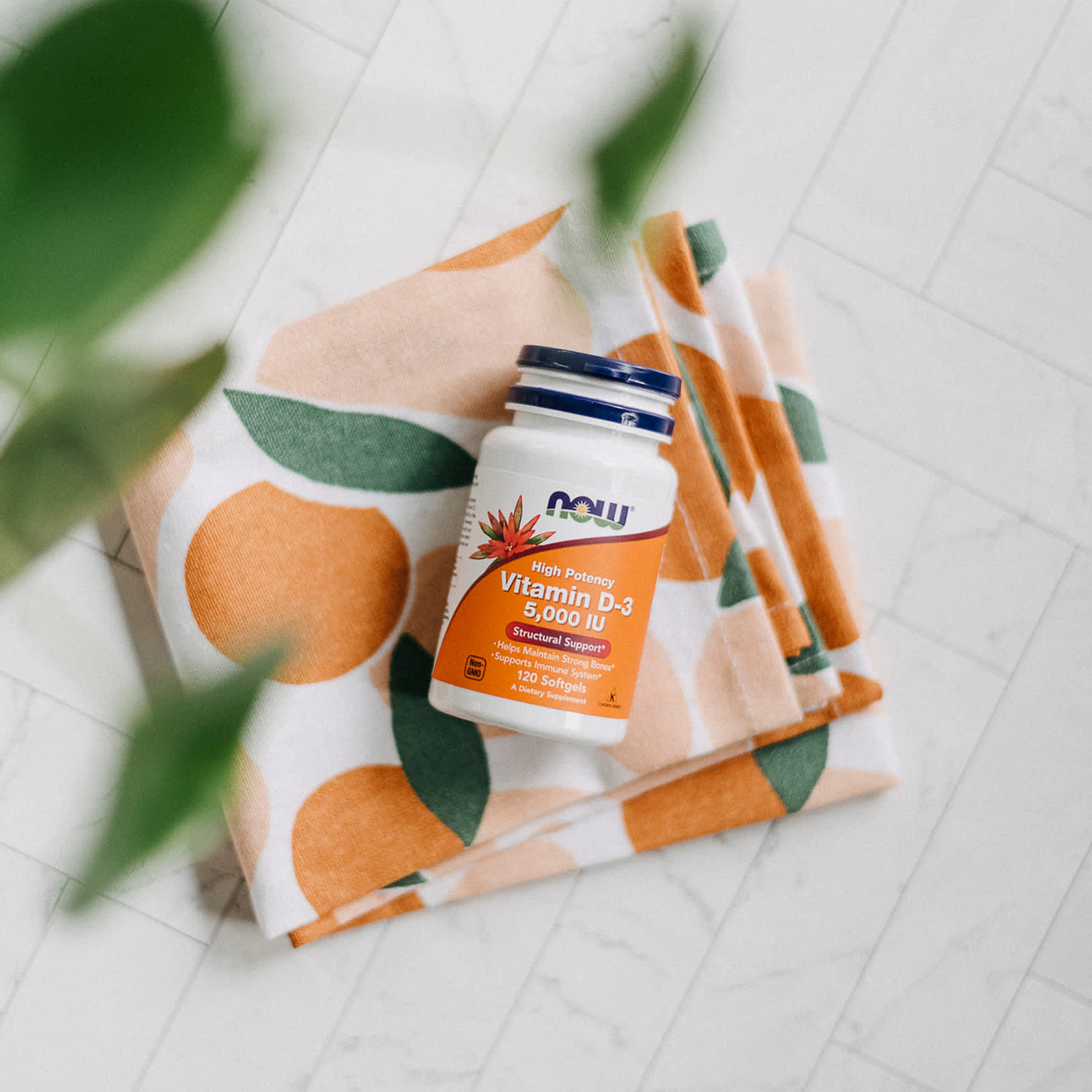 NOW Foods, Vitamina D-3, Alta Potência, 125 mcg (5.000 UI), 120 Cápsulas Softgel - Imagem 5