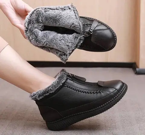 Bota de Inverno Impermeável com Interior Aveludado Hot Comfort