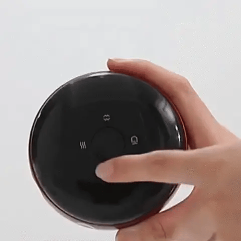 Modo de Uso: Pressione o botão iniciar para selecionar um dos seis modos de sucção e modo de temperatura e pronto! Selecione entre 5 modos de sucção diferentes e 5 níveis de intensidade. Em seguida, aplique no grupo muscular desejado e pressione iniciar. Recomendamos sessões de 15 minutos por local. Aparelho de Massagem Relaxante com Ventosa - Cupping Pro